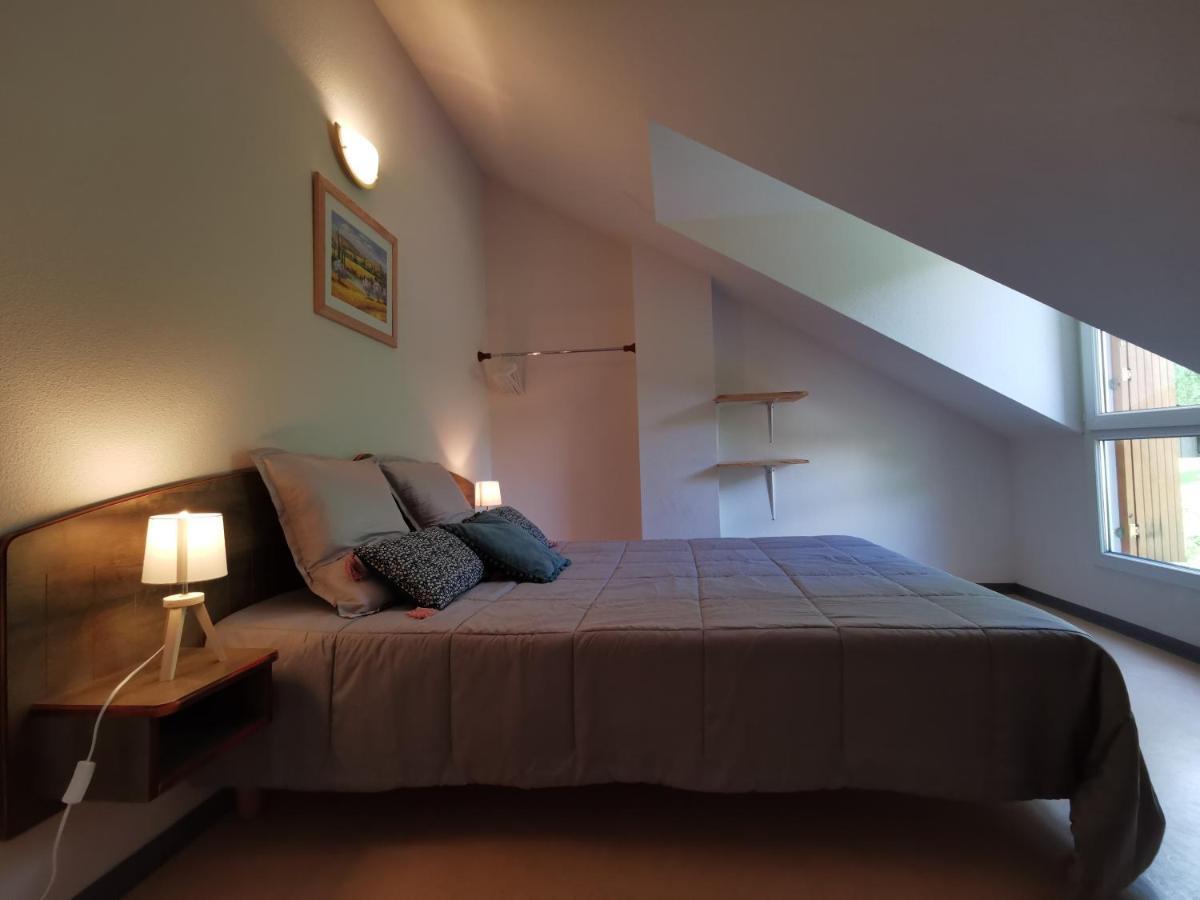 Au 11 T3 Duplex, Village Vacances, Piscines, Parking Saint-Geniez-dʼOlt Dış mekan fotoğraf