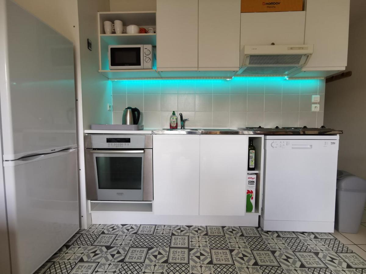 Au 11 T3 Duplex, Village Vacances, Piscines, Parking Saint-Geniez-dʼOlt Dış mekan fotoğraf